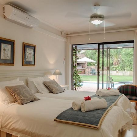 Majorca House Bed & Breakfast Somerset West Exterior foto