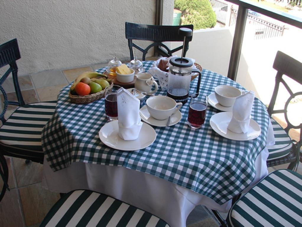 Majorca House Bed & Breakfast Somerset West Exterior foto