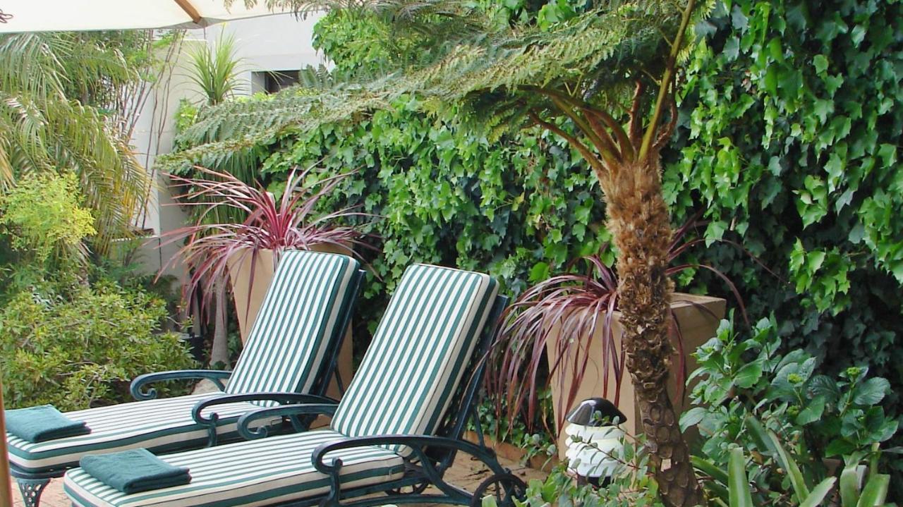 Majorca House Bed & Breakfast Somerset West Exterior foto