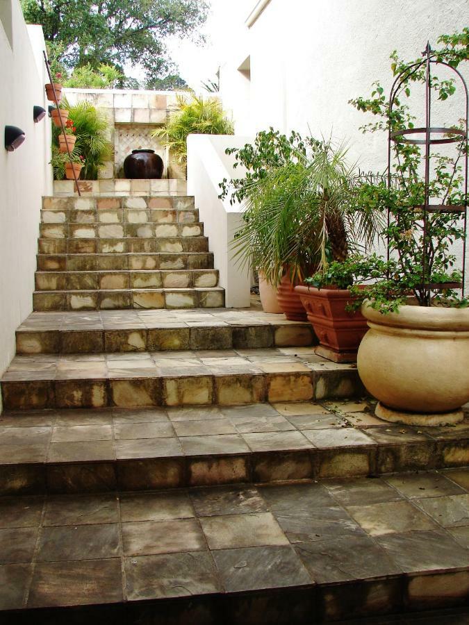 Majorca House Bed & Breakfast Somerset West Exterior foto