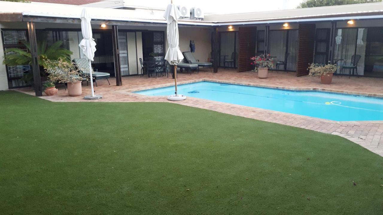 Majorca House Bed & Breakfast Somerset West Exterior foto